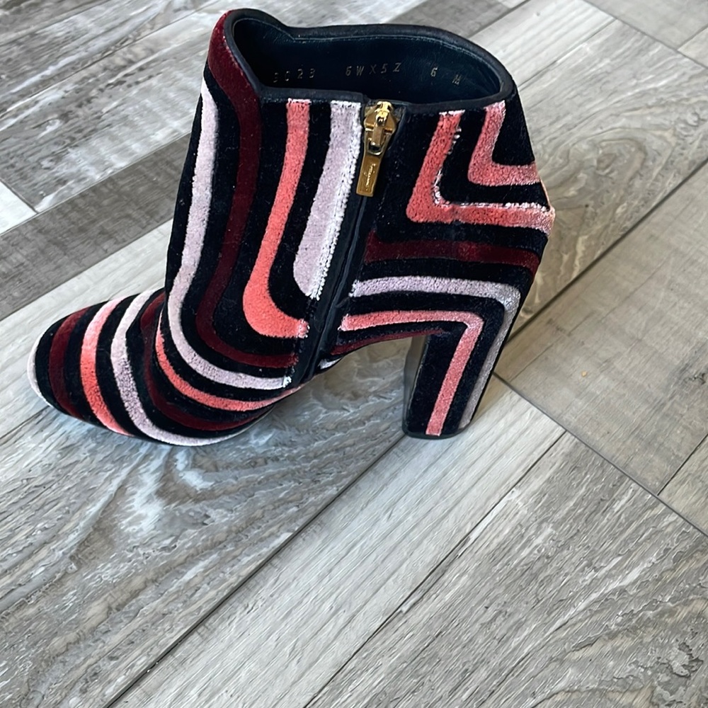 Authentic Salvatore Ferragamo Velvet Boots. Minor imperfections. Decluttering.